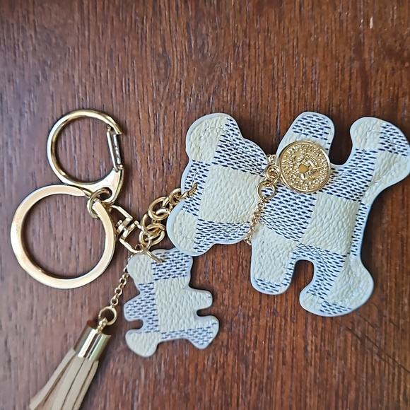 FASHION BEAR KEYRING - Picture 2 of 10